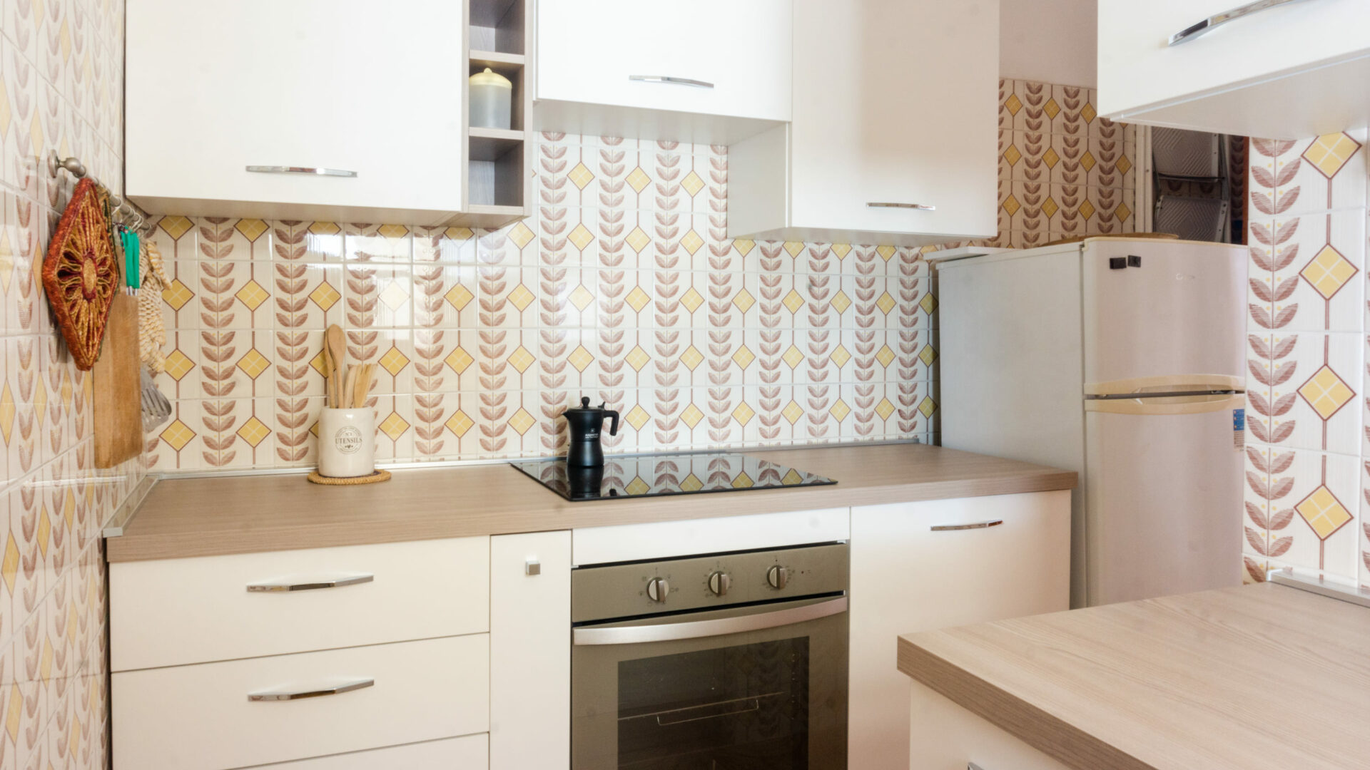 La cucina dell'Attico, a Porto Cesareo, da un'altra visuale